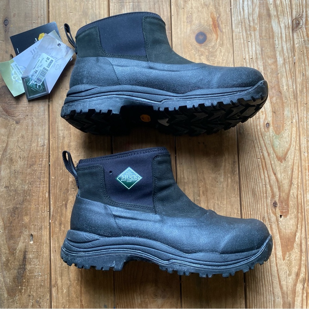 Women’s Muck Boot Ankle Size 9